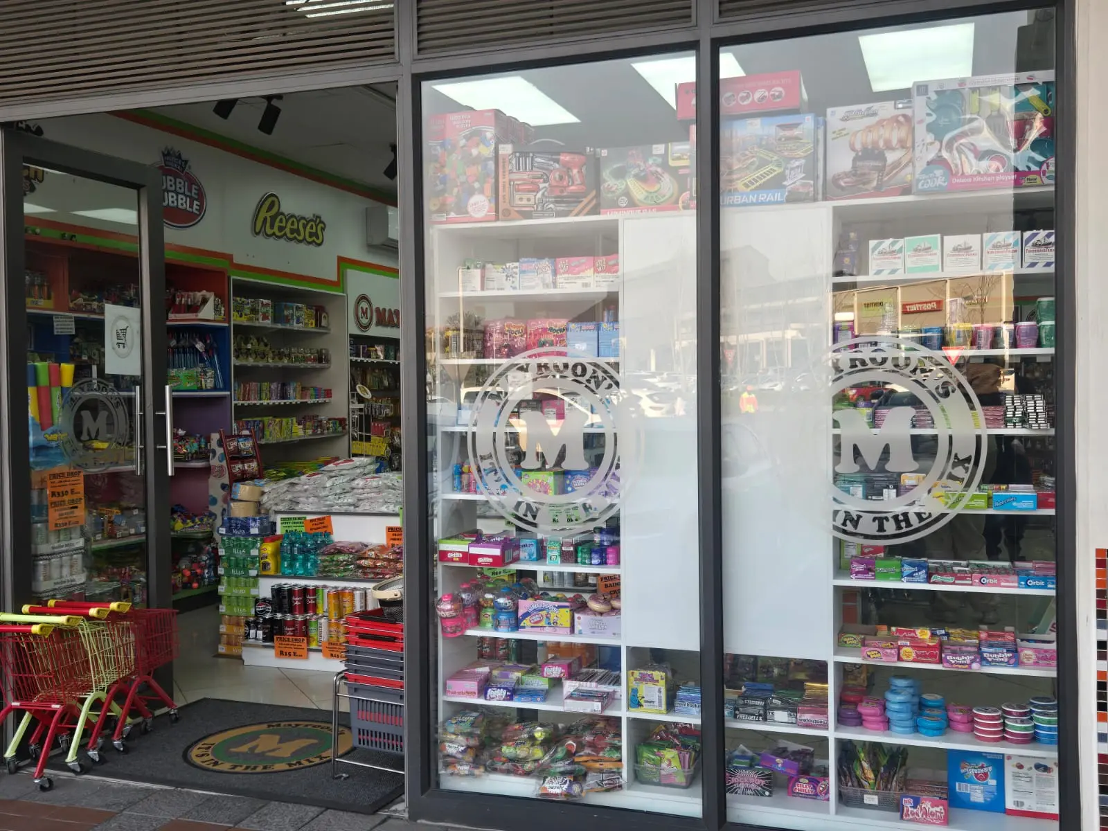 Mayroons storefront in Centurion