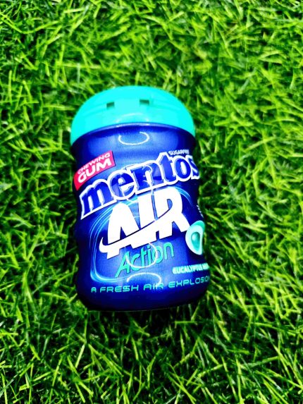 MENTOS BUBBLEGUM AIR ACTION BOTTLE 35PCE