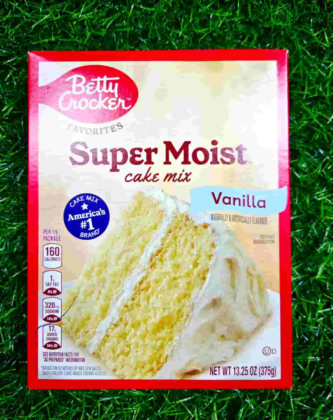 BETTY CROCKER SUPER MOIST VANILLA CAKE M