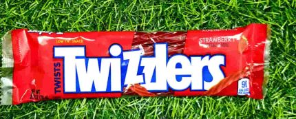 TWIZZLERS STRAWBERRY