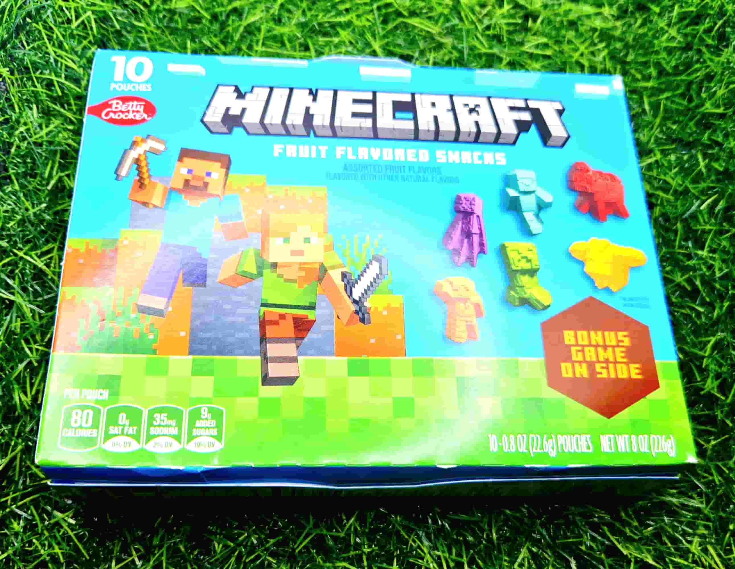 MINECRAFT FRUIT FLAVORED SNACKS 226G