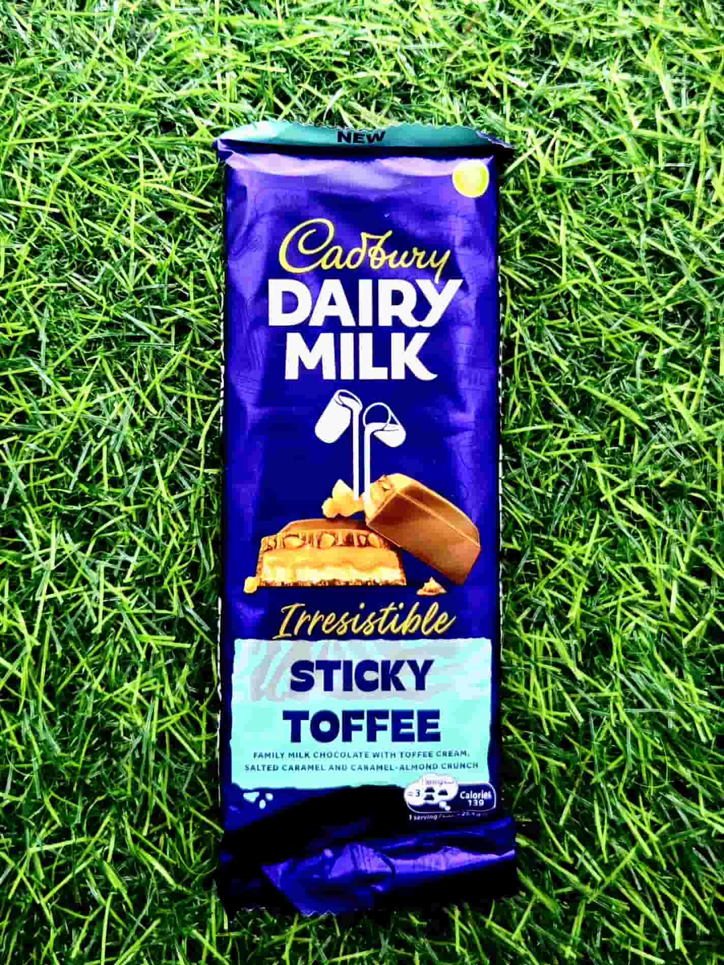 CADBURY STICKY TOFFEE SLAB 102G